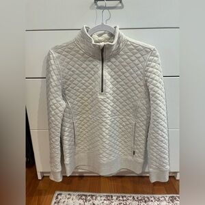 Woman’s Quarter Zip